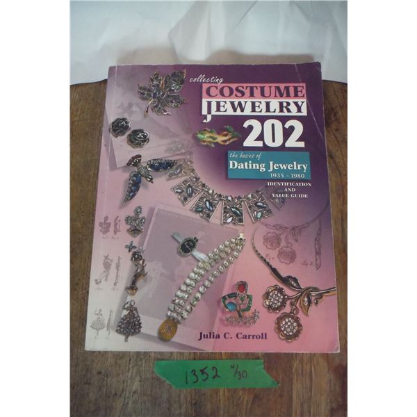Collecting costume jewelry 202 by Julia C Carroll