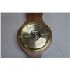Image 3 : Beautiful Wood Base Thermometer/Barometer Combo