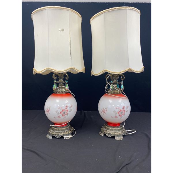 Pair of Beautiful Vintage Table Lamps