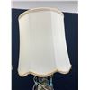 Image 2 : Pair of Beautiful Vintage Table Lamps