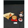 Image 1 : Vintage Asian Décor - Lot of 5, Cloisonne, Fan, Etc.