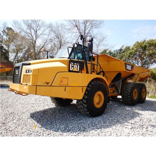 2015 CAT 745C Articulated Truck