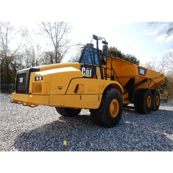 2015 CAT 745C Articulated Truck