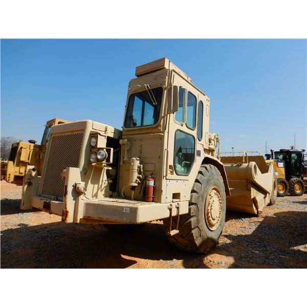 1985 CAT 621B Motor Scraper