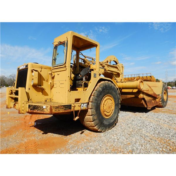 1979 CAT 621B Motor Scraper