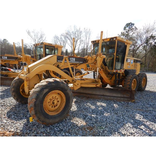 2005 CAT 12H Motor Grader