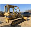 Image 4 : 2005 CAT D3G LGP Dozer / Crawler Tractor