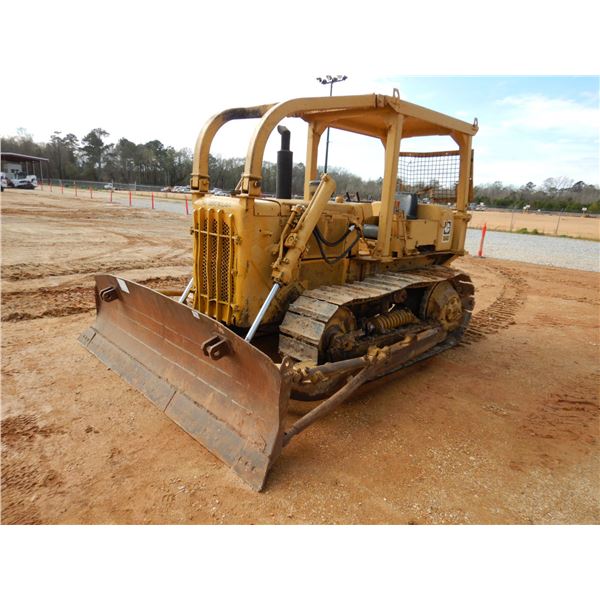 1973 CAT D4D Dozer / Crawler Tractor