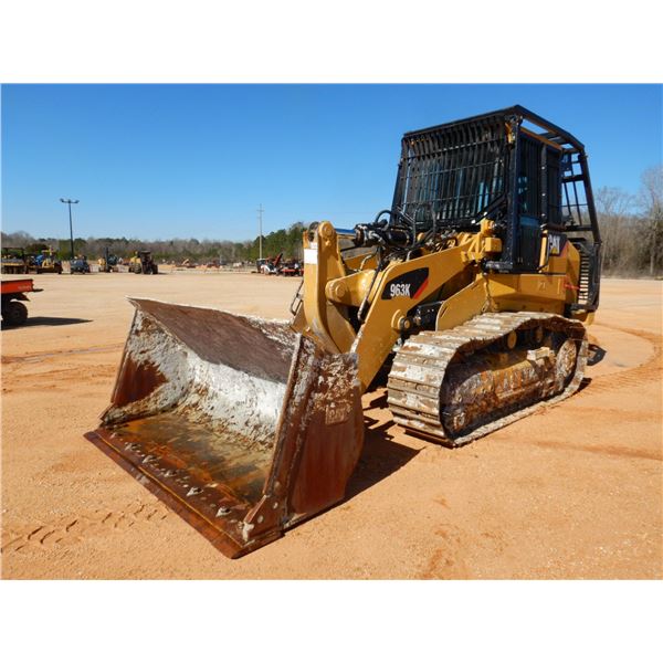 2016 CAT 963K Crawler Loader