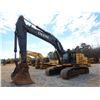 Image 1 : 2011 JOHN DEERE 450D LC Excavator