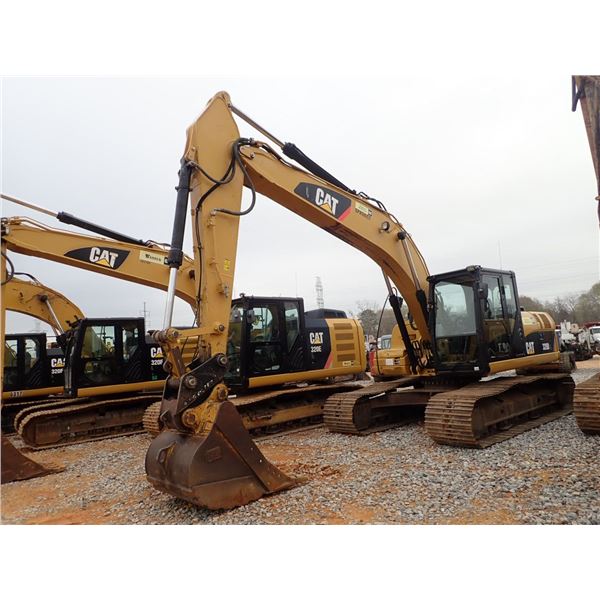 2012 CAT 320DL Excavator