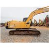 Image 6 : 2002 JOHN DEERE 200C LC Excavator