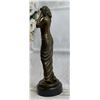 Image 2 : Aldo Vitaleh Emphasizes The Art & Beauty of a Woman Bronze