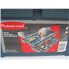 Image 2 : Rubbermaid Tool Box