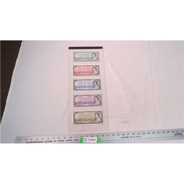 (5) 1954 Bill Collection in sleeve - good condition