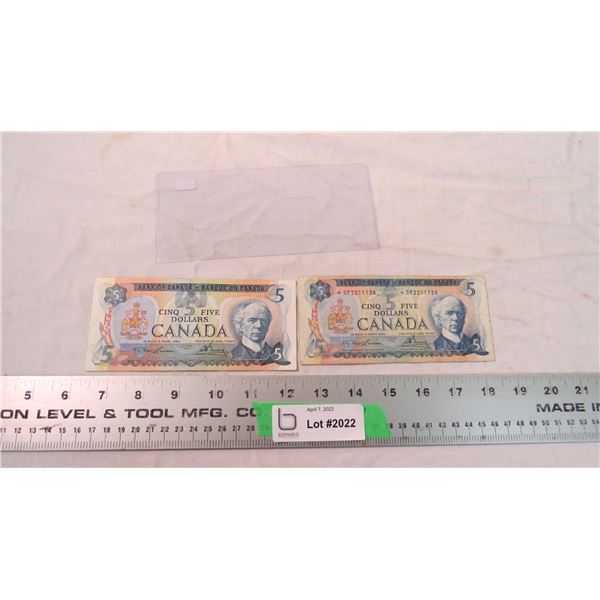 1972 + 1979 $5 Bills