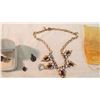 Image 2 : Lot of costume jewelry