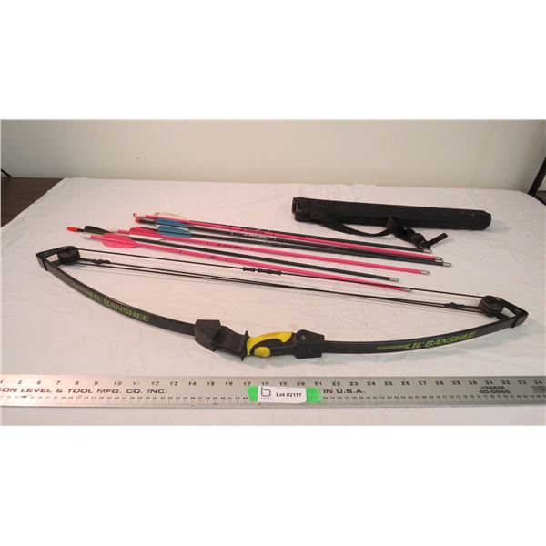 Barnett Lil Banshee Bow with 7 arrows