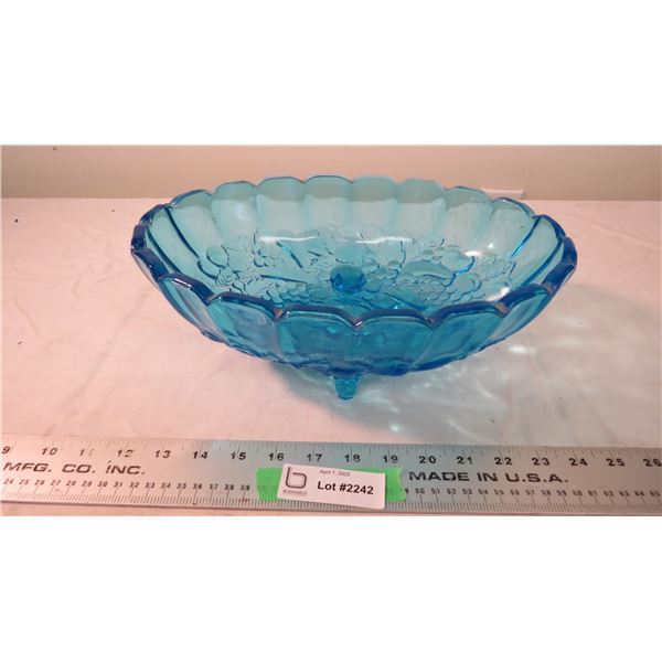 Blue footed bowl 12  long