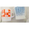 Image 4 : (6) vintage coffee cups - 3 are fire king