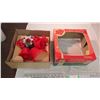 Image 4 : 3 Bell Cluster vintage christmas decoration in box