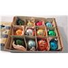 Image 3 : lot of christmas bulbs