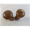 Image 2 : Wooden S&P Shakers