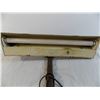Image 3 : Vintage metal desk lamp (cord frayed on end, untested) - 17" bulb, 18" wide shade