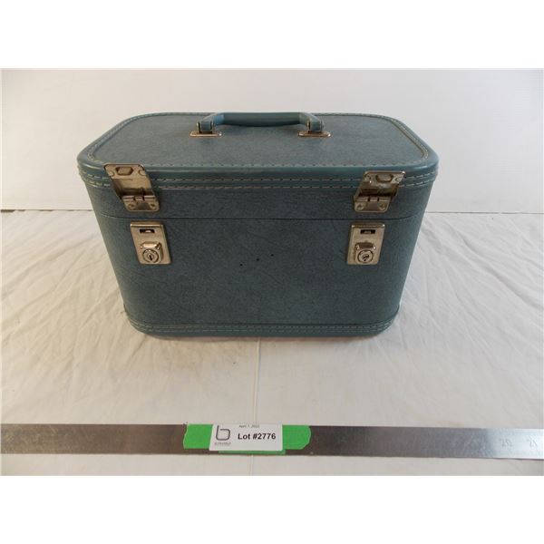 Vintage travel luggage for cosmetics