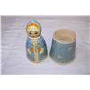 Image 2 : Nesting Doll and vodka bottle