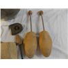 Image 2 : Shoe Cobbler rubber soles + wooden formers