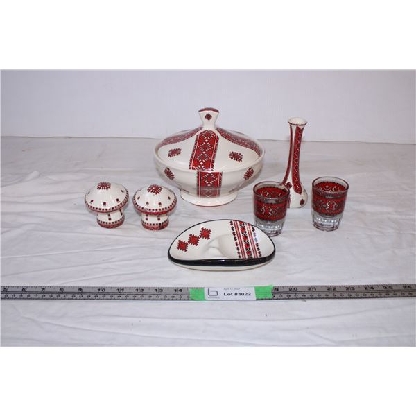 Ukrainian Ceramic Set