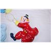 Image 4 : Vintage ceramic wall hanging clowns