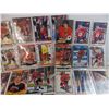 Image 2 : Sleeves of hockey cards + NHL 2K9