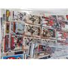 Image 4 : Sleeves of hockey cards + NHL 2K9