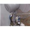 Image 8 : *Broken Fan (doesn't stand, Cage is broken, parts only), humidifiers (very dirty) + misc - As is