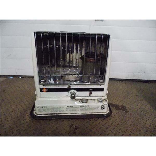 *Space heater (kerosene) - untested (consignor says working) - cannot be shipped