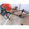 Image 5 : *Broken Dyson vacuum body, bike frame, damaged carts, frame
