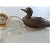 Image 5 : Solid wood carved ducks, small mantle clock, glass paperweight