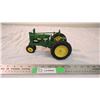 Image 1 : ERTL John Deere tractor 1:16 (no box)