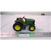 Image 1 : John Deere tractor ERTL - 7" long