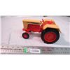 Image 2 : Case 1030 Comfort King Flat Fenders 1:16 tractor (no box)
