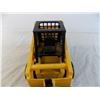 Image 5 : Hard hat construction toy skid steer