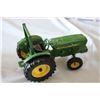 Image 4 : John Deere 950 tractor