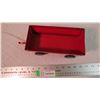 Image 2 : ERTL Massey Ferguson Red Wagon - 10" total length