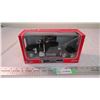 Image 1 : Kenworth W900 Die-cast 1:32 semi - in box