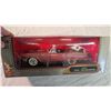 Image 2 : Road Legends 1957 Ford Thunderbird (pink) - 1:18