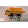 Image 1 : IH Dump Truck - 12" long