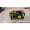 Image 1 : ERTL John Deere 1956 model 820 tractor diesel - 1:16 - in box