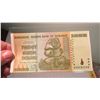 Image 2 : 20 Billion Dollars Zimbabwe bill - Can not guarantee authenticity